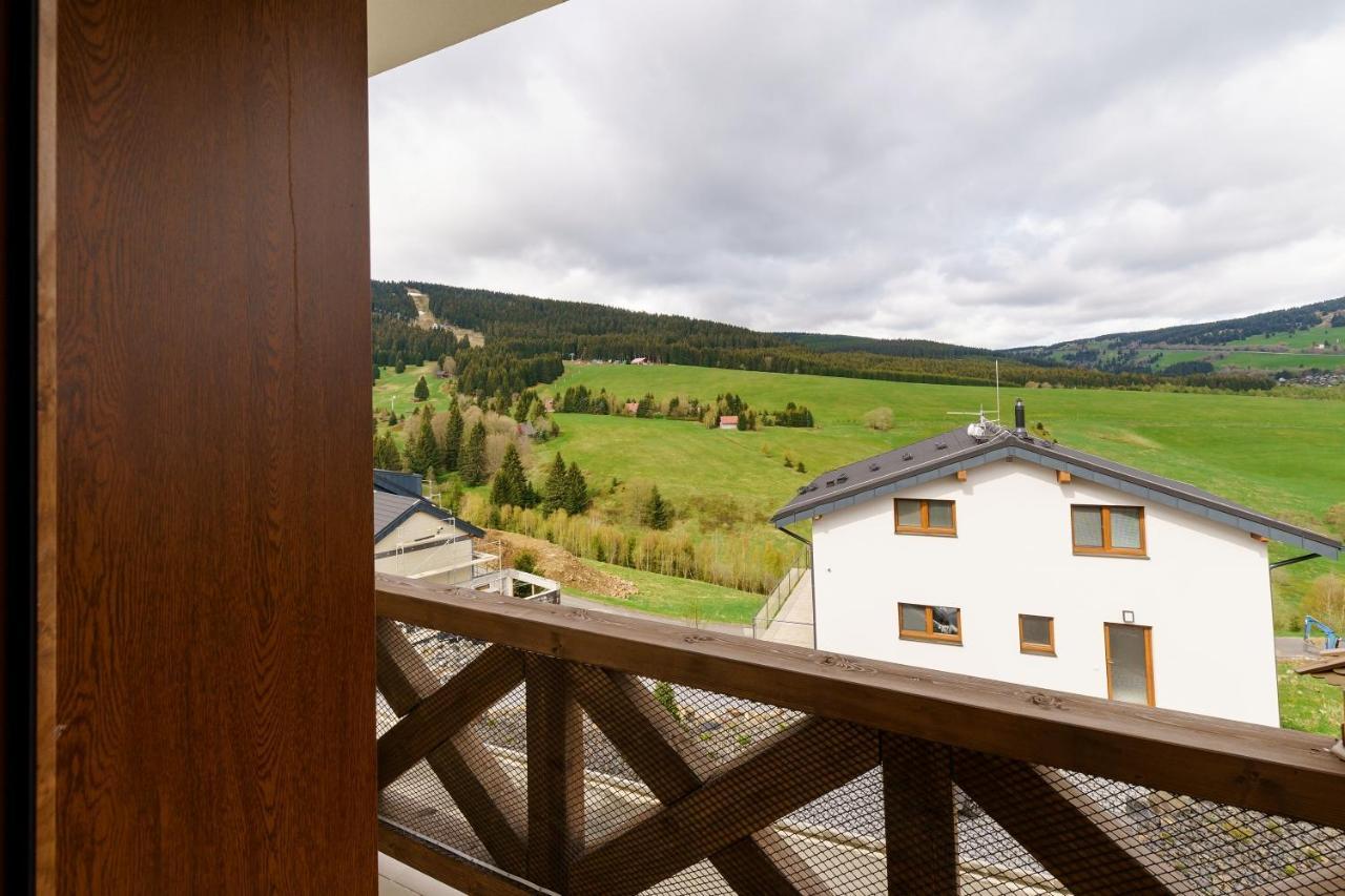 Apartman Svicarek Loucna pod Klinovcem Exterior photo